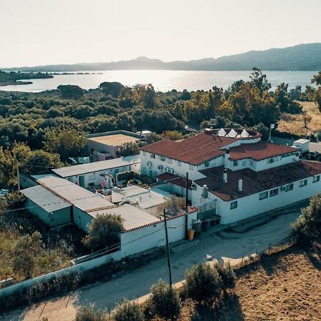 Hotel Il Timone Cugnana Exterior photo