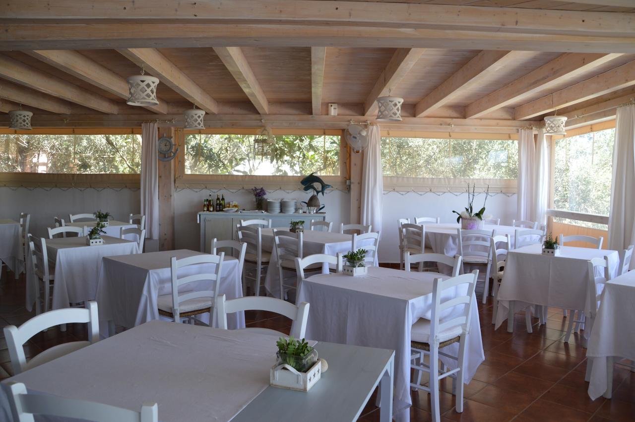 Hotel Il Timone Cugnana Exterior photo