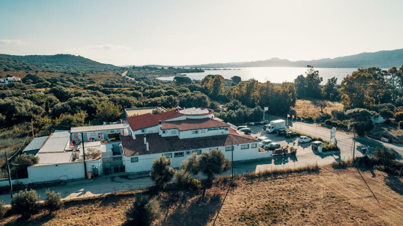 Hotel Il Timone Cugnana Exterior photo